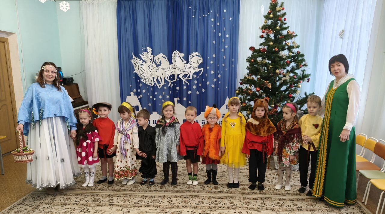 В  детском саду «Золотая рыбка» Брянска прошла коляда