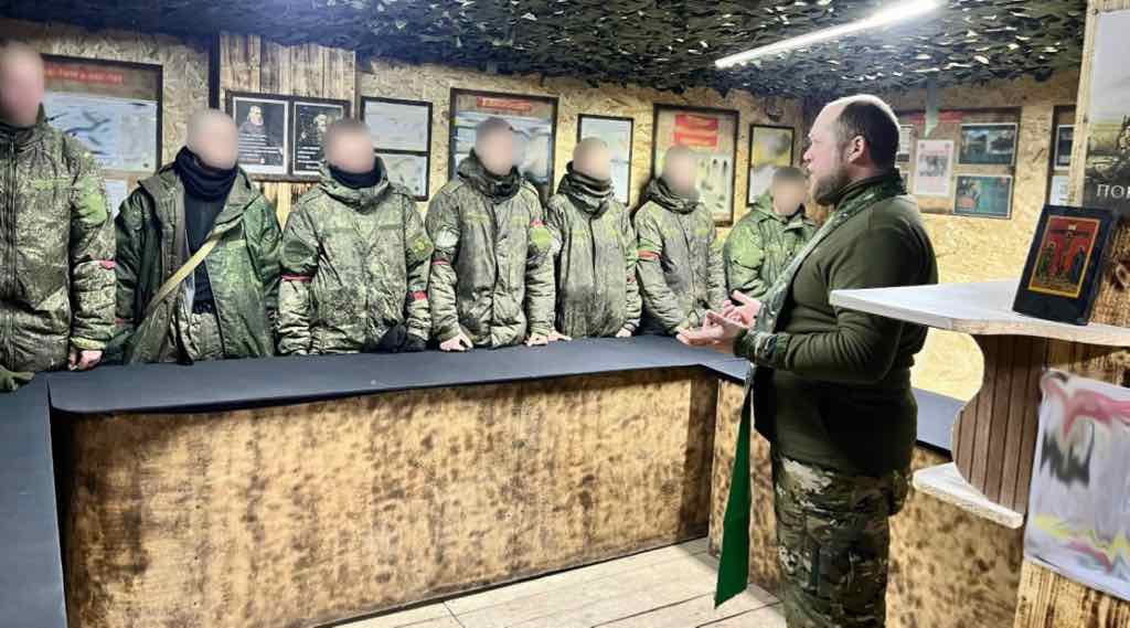 Брянские священники поздравили бойцов групировки «Север» с Крещением