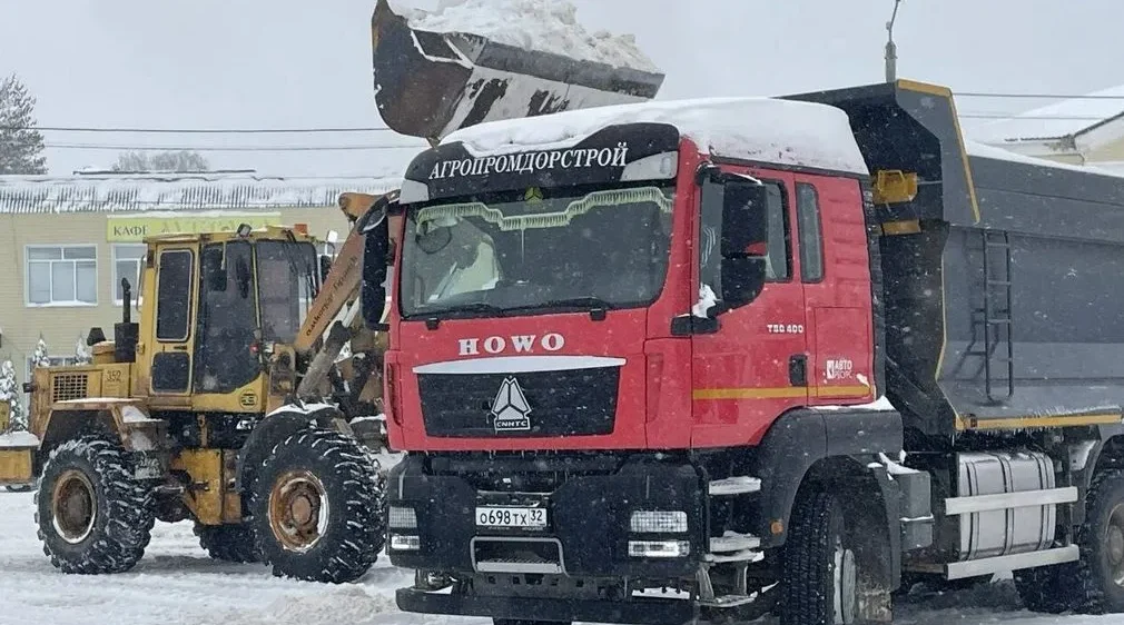 На Брянщине оперативно устраняют последствия непогоды