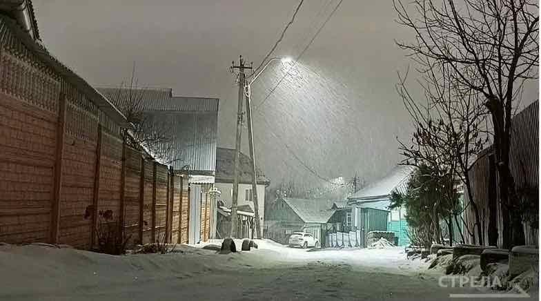 Брянскую область ожидают снегопад, гололед и сильный ветер