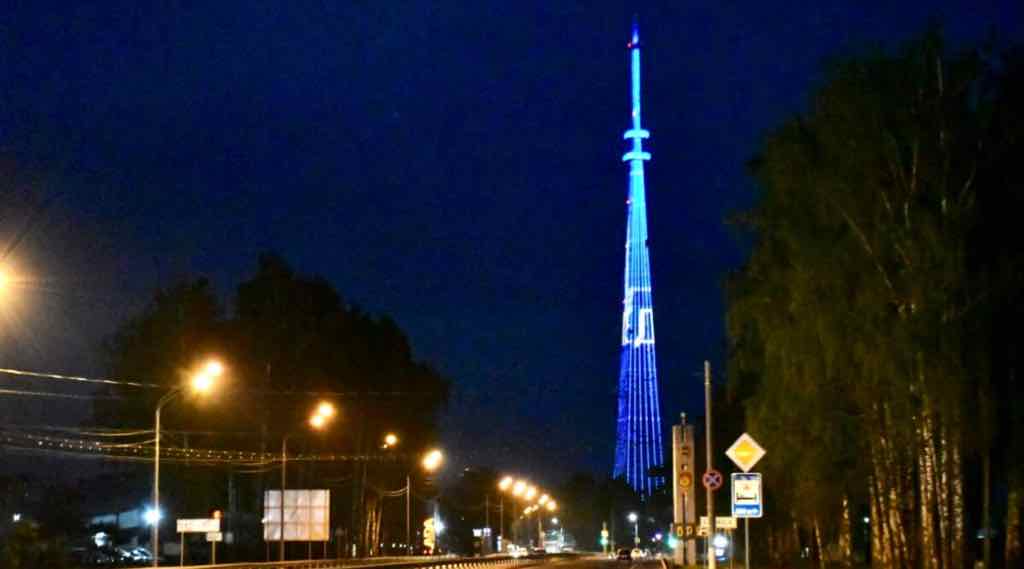 Коллектив Брянского «ОРТПЦ» поздравил журналистов и полиграфистов с Днём российской печати