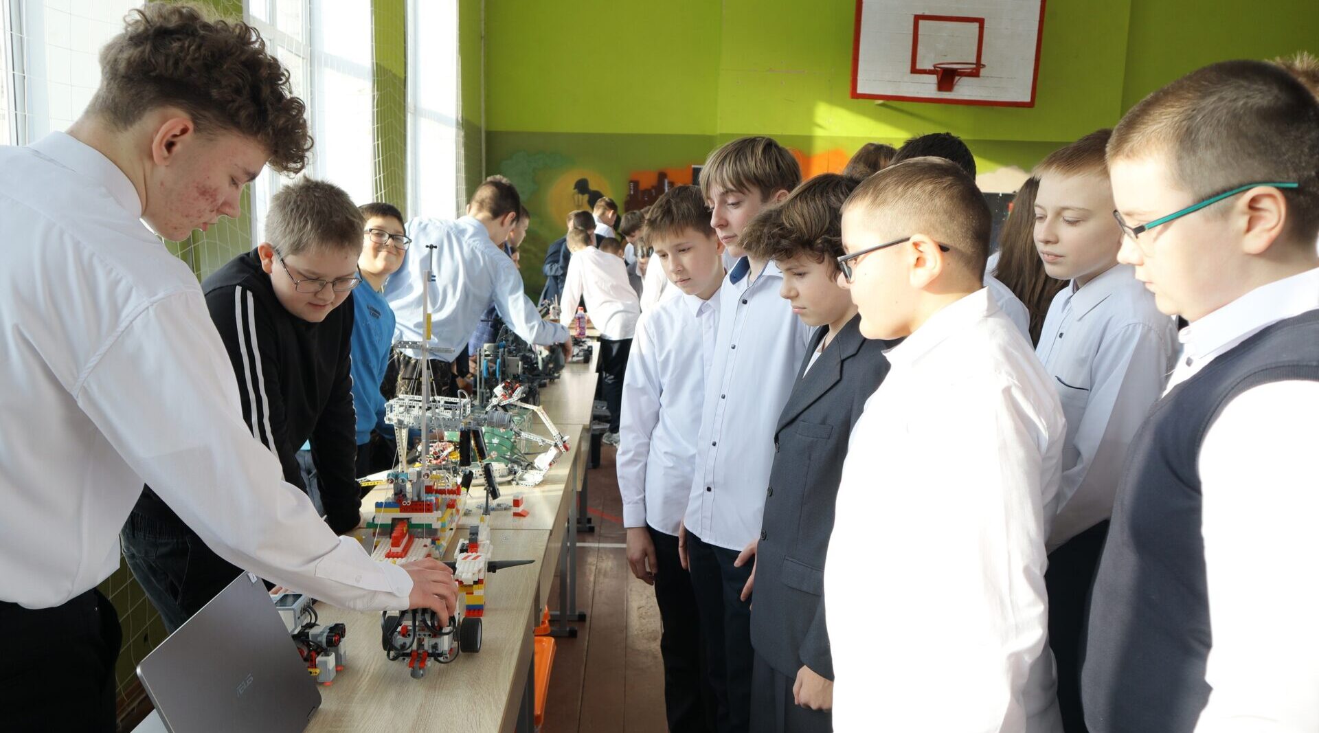 В Клинцах состоялась техно-выставка детских достижений