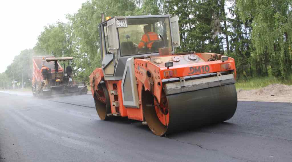 На трассе Комаричи-Севск отремонтируют 3,4 км дороги