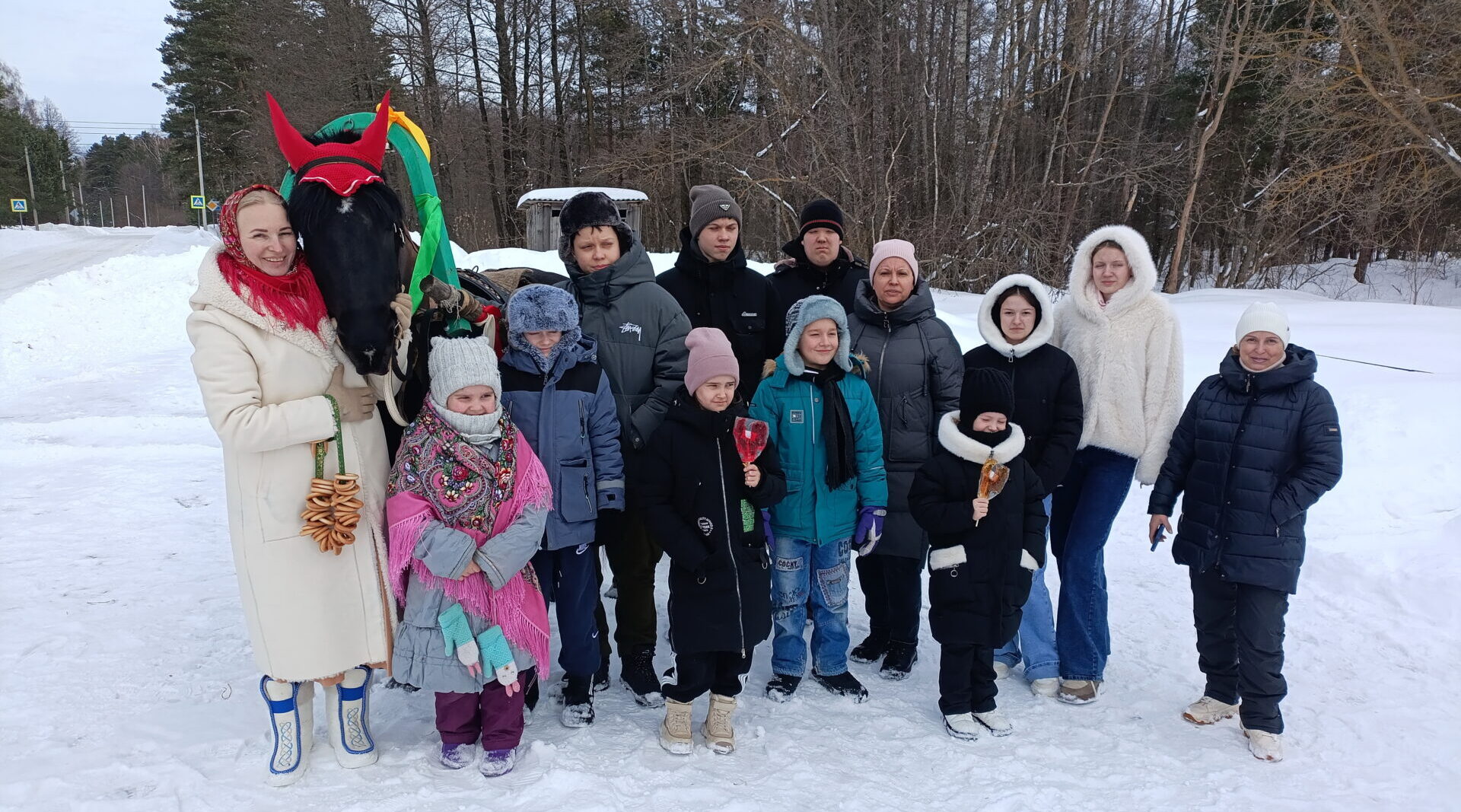 Жители брянской глубинки зиму провожали, весну встречали
