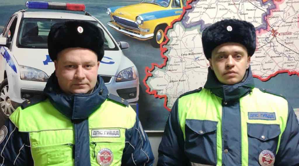 Автоинспекторы в Брянской области помогли турецкому дальнобойщику