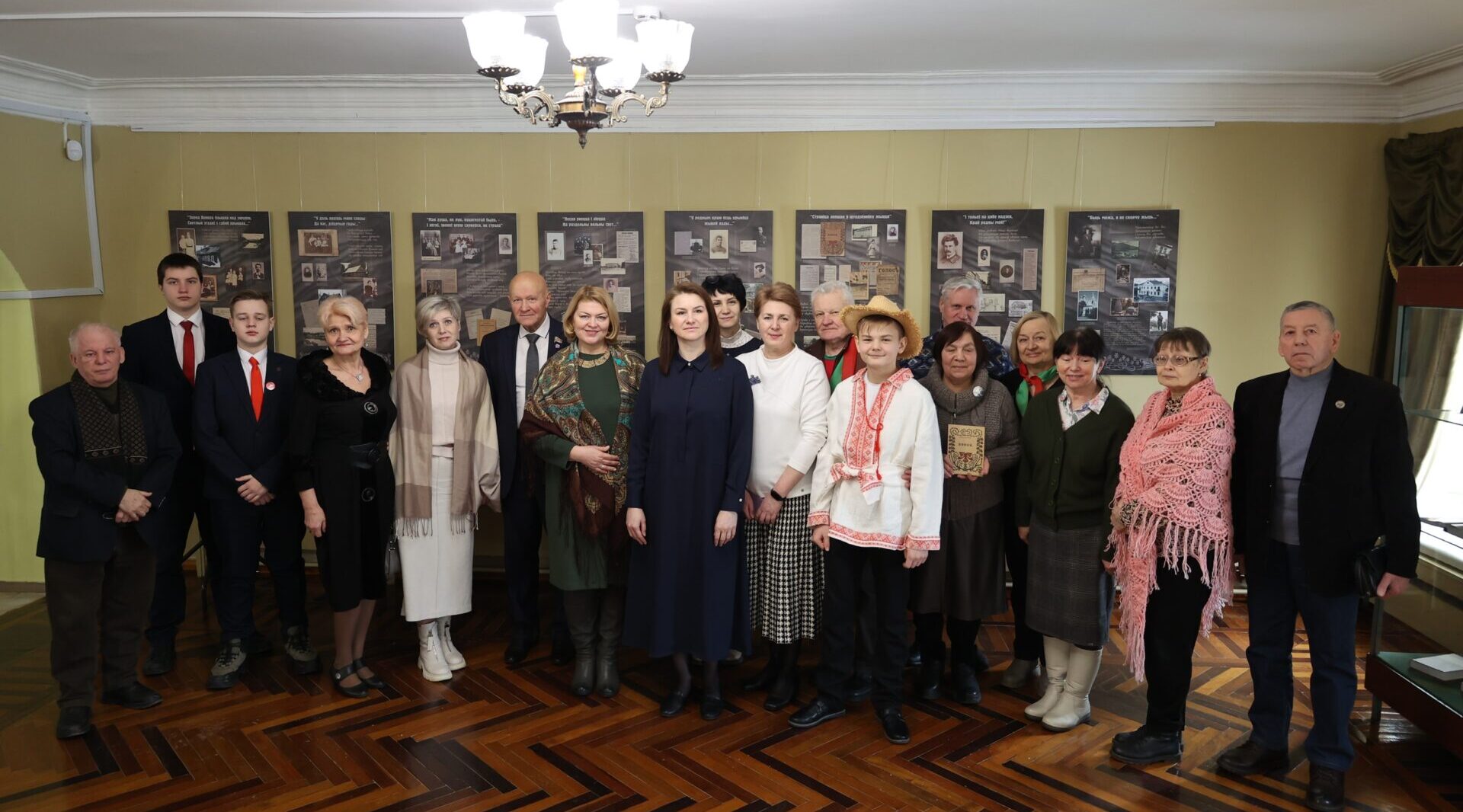 В Овстуге открылась выставка, посвящённая Максиму Богдановичу