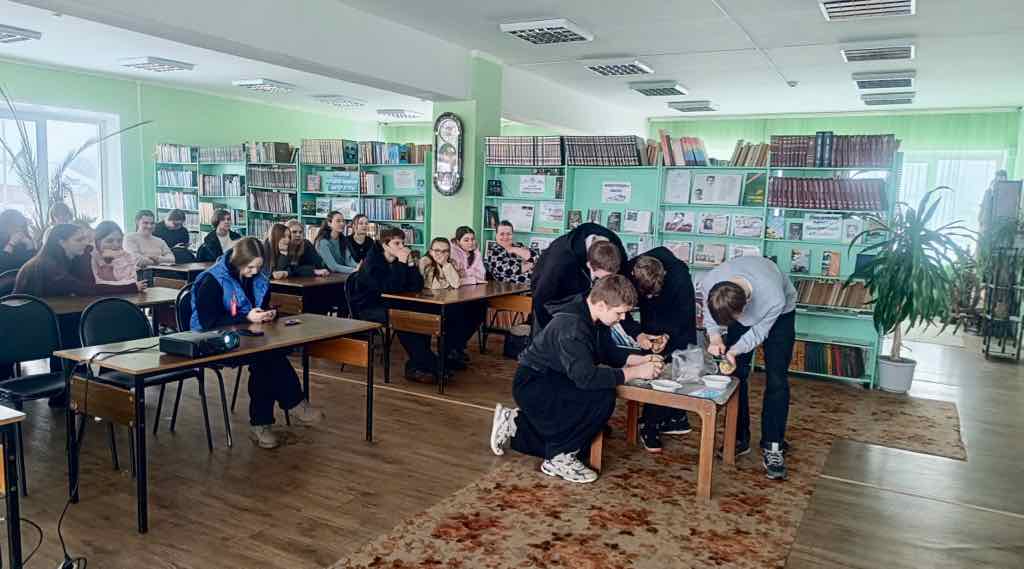 Священный долг – Родине служить