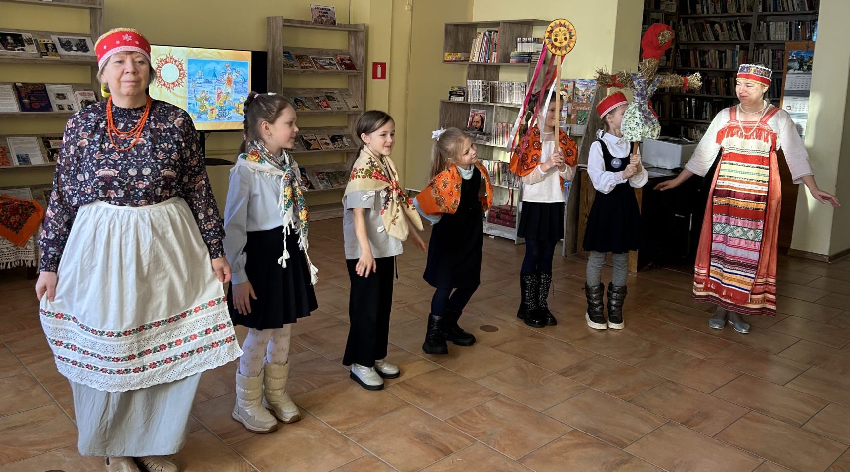 Для школьников Брянска провели фольклорный праздник