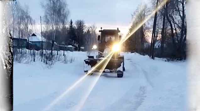В Брянской области дорожники израсходовали почти 3 тысячи тонн смеси за сутки