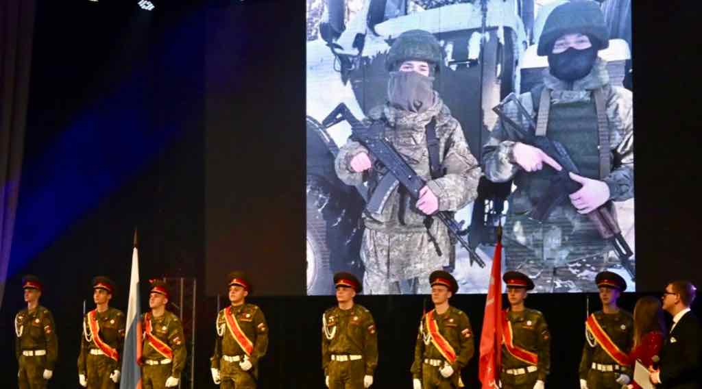 Бойцы из зоны СВО поздравили брянцев с 23 Февраля