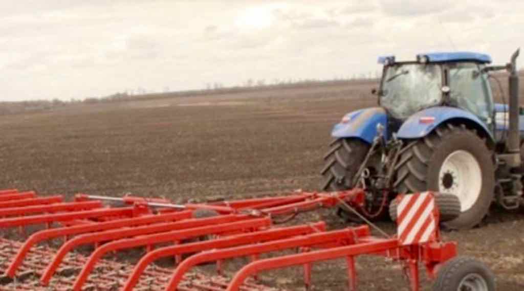 В Брянской области стартовали весенне-полевые работы