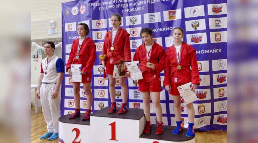  Две бронзы завоевали брянские самбисты на первенстве ЦФО