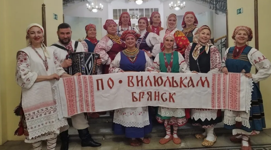 Брянские народники с триумфом выступили на международной сцене в Санкт-Петербурге