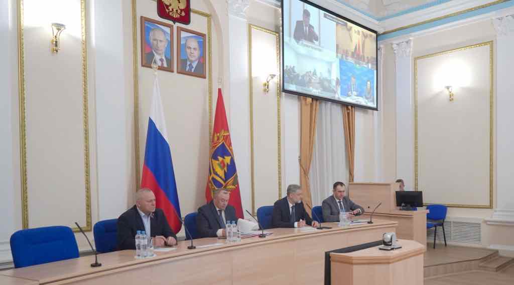 На жильё для брянских сирот в 2026 году направят более 2 млрд рублей