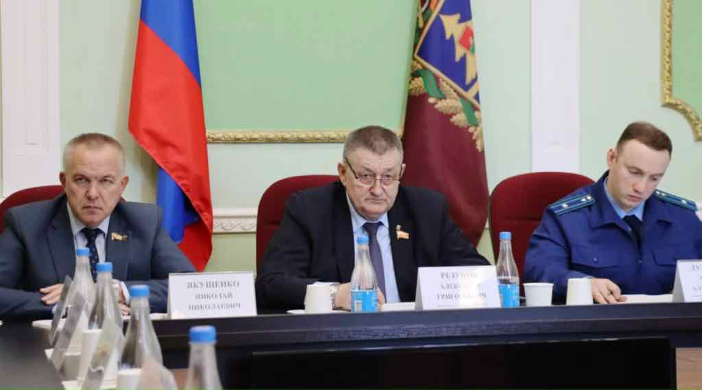 Поддержка АПК: гранты и субсидии обсудили в Брянской облдуме