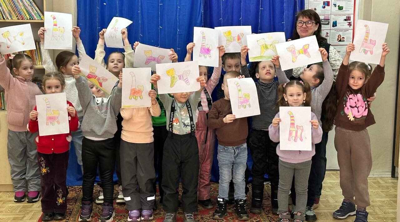 Дошкольники Брянска познакомились с филимоновской росписью