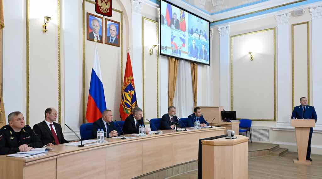 Губернатор провел заседание координационного совещания по правопорядку в Брянской области