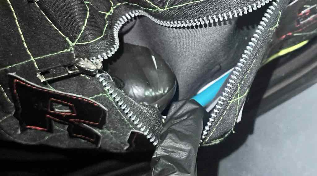 Брянские полицейские изъяли у закладчика более 120 граммов мефедрона