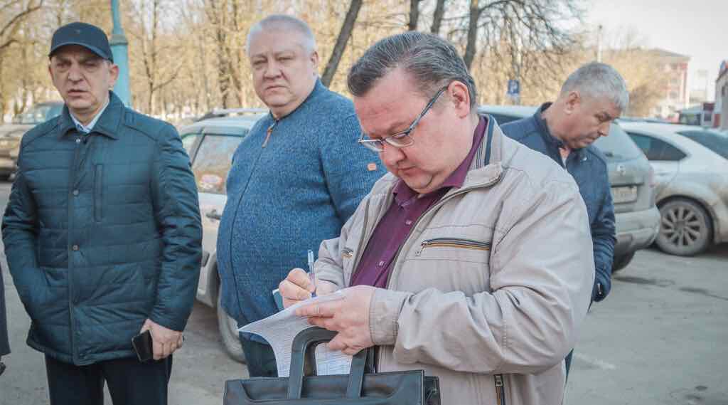 В Брянске обследовали более 150 гарантийных дорожных объектов за пять дней