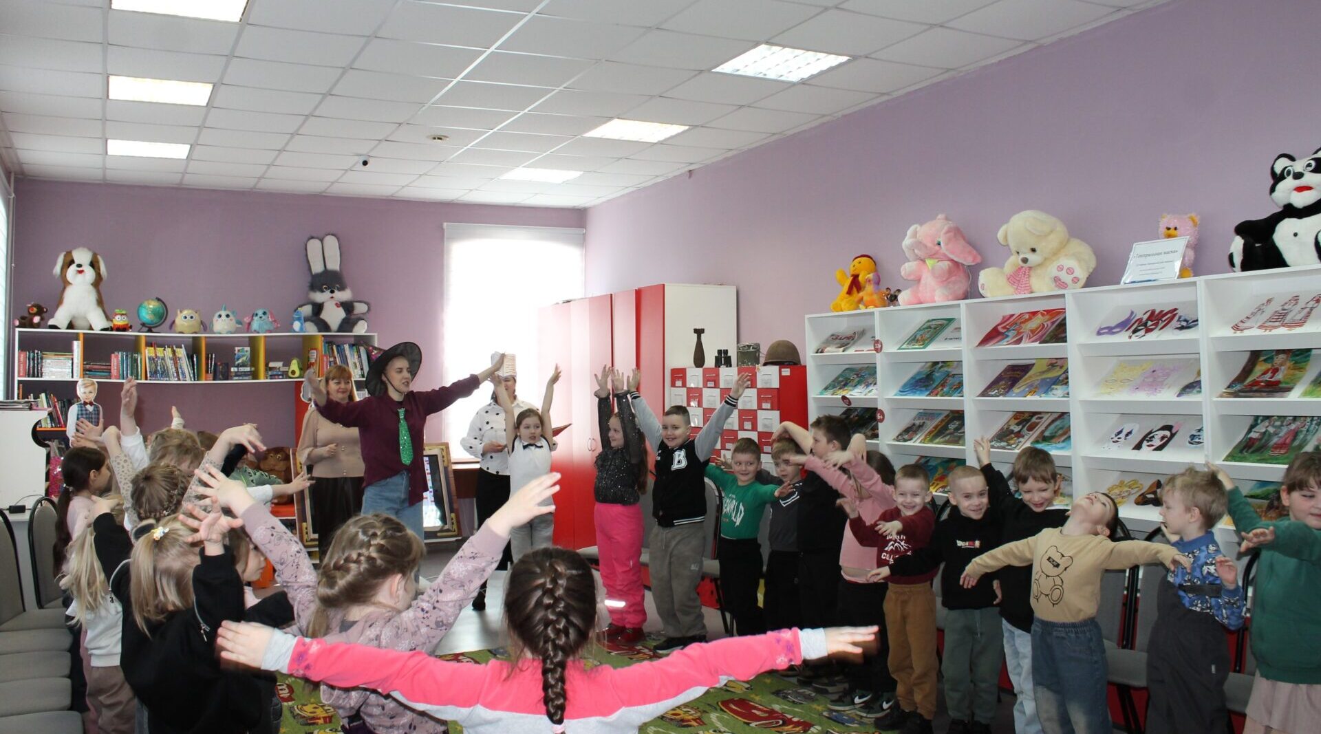 В Карачеве проходит Неделя детской книги