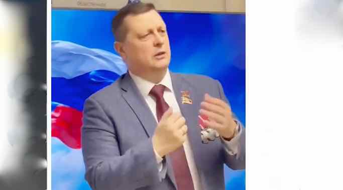 Герой СВО Евгений Вылцан встретился со студентами в Брянске