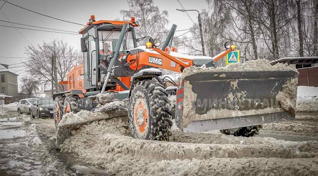 Коммунальщики Брянска вывезли за зиму почти 108 тысяч тонн снега