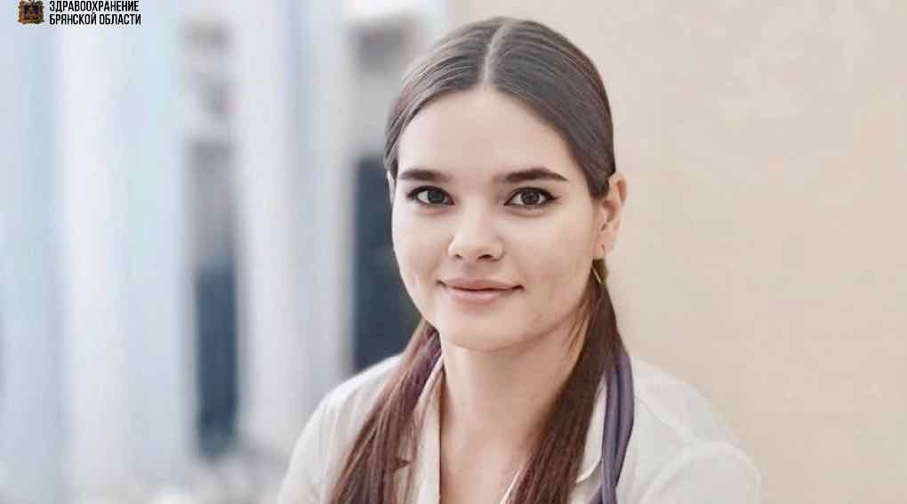  Молодой педиатр из Карачева рассказала о детской мечте и работе