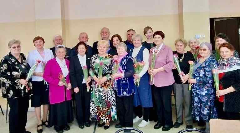 В Володарском районе Брянска поздравили женщин-активисток