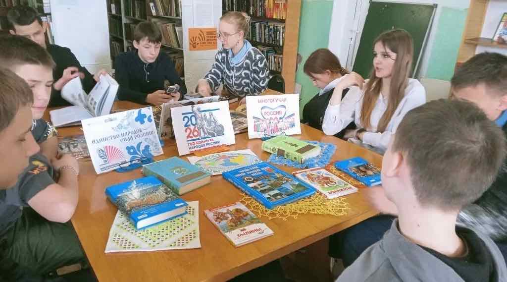 В брянских сёлах «Библионочь» объединила людей через книги