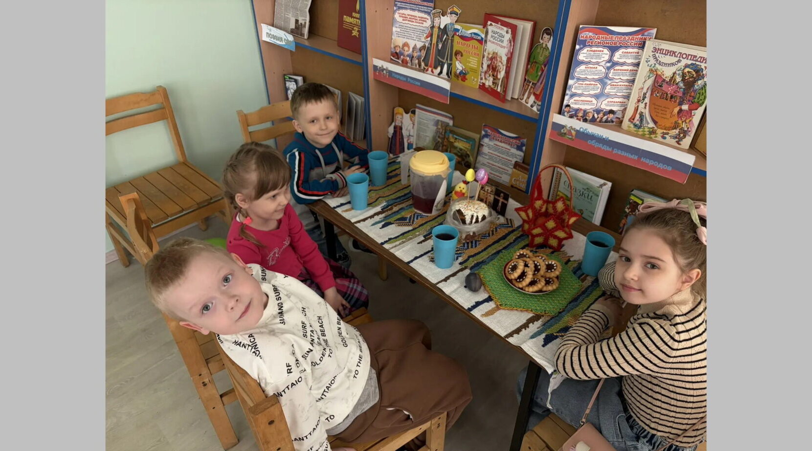 Библиотекари Брянска провели для детей православный час