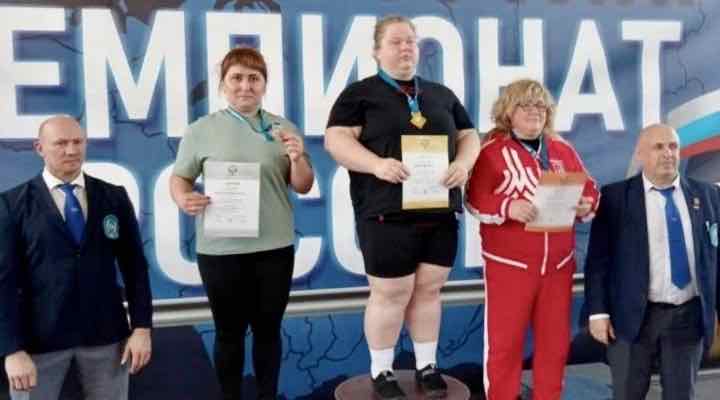 Брянская спортсменка Екатерина Цыганкова завоевала серебро чемпионата России по пауэрлифтингу