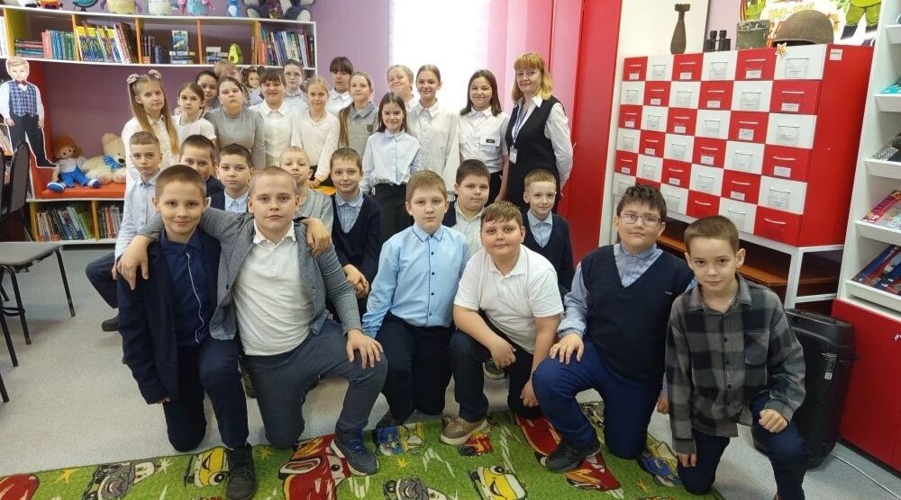 В Карачевской модельной библиотеке прошла познавательная игра «Да здравствует книга!»