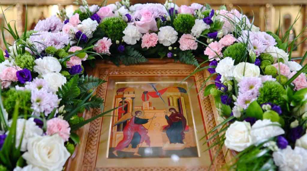 Православные брянцы 7 апреля отмечают Благовещение Пресвятой Богородицы