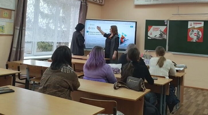 В Брасовском районе Брянской области состоялась беседа с родителями выпускников школ