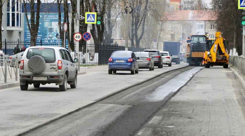 На улице Советской в Брянске сделают парковку и отремонтируют 2 км дороги