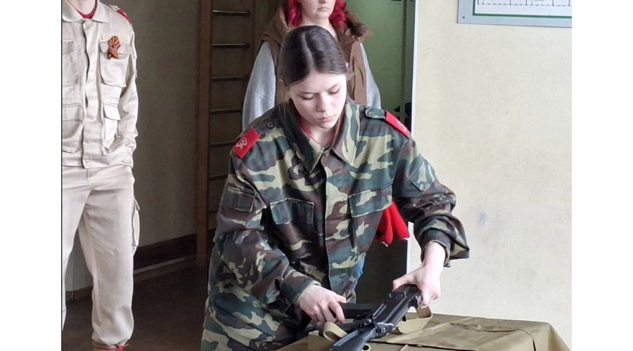 В Брянске выбрали лучших юных стрелков на фестивале «Ворошиловский стрелок»