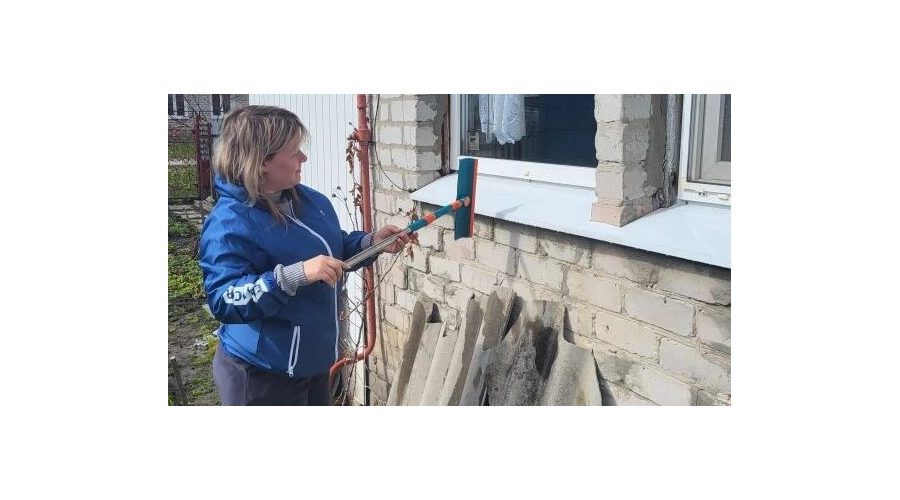 Суземские волонтёры позаботились о женщине, пережившей ужасы концлагеря