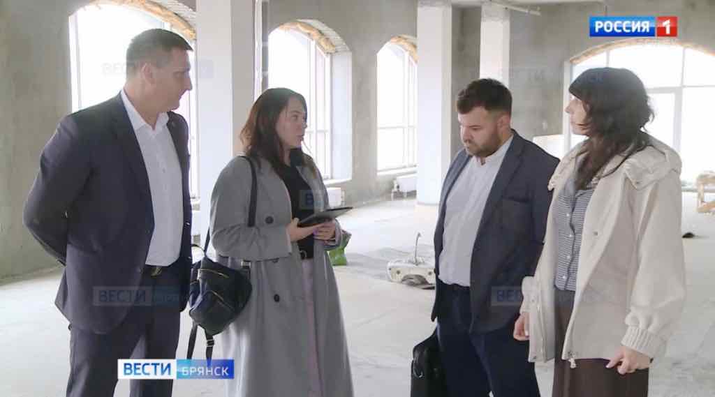 В Брянске на проспекте Ленина откроют многонациональный Дом молодёжи