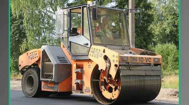 В Брянске по нацпроекту капитально отремонтируют более 30 участков дорог