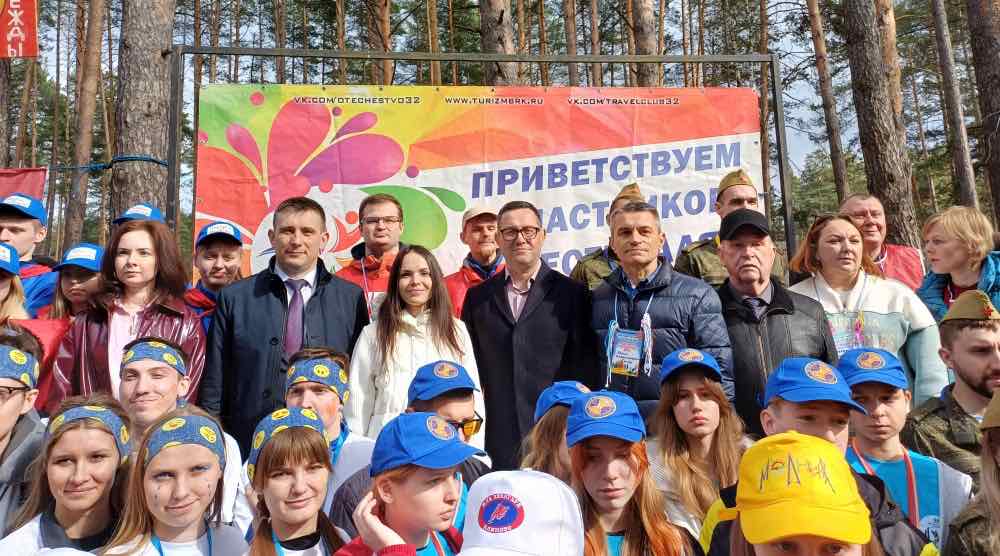 В лагере «Искорка» под Брянском завершился фестиваль туризма «Под облаками»