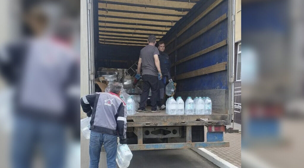 Липецкий фонд «Милосердие» доставил в Брянск более 6 тонн молочной продукции и детской воды