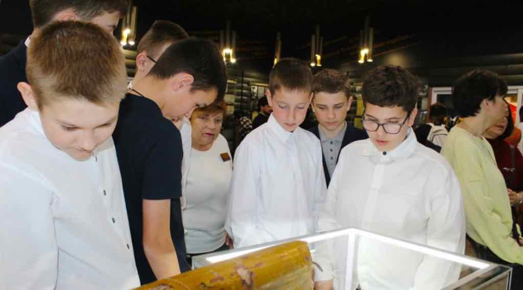 На «Партизанской поляне» открылась выставка о жертвах фашистского геноцида