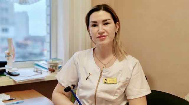 Молодой невролог Анастасия Антонова начала работать в больнице №2 в Брянске