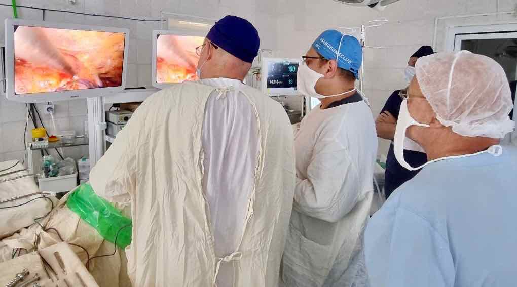 Брянские онкологи ежегодно делают до 50 малоинвазивных операций на пищеводе