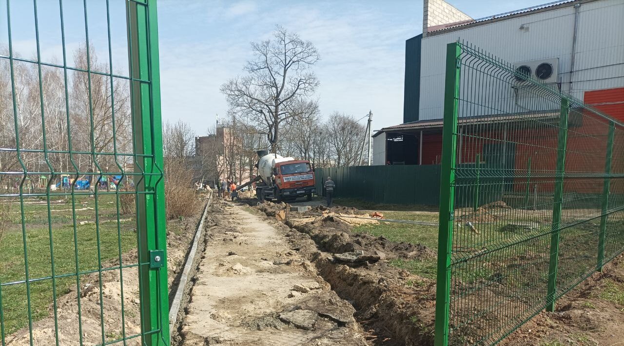 В Климово приступили к благоустройству центрального парка  