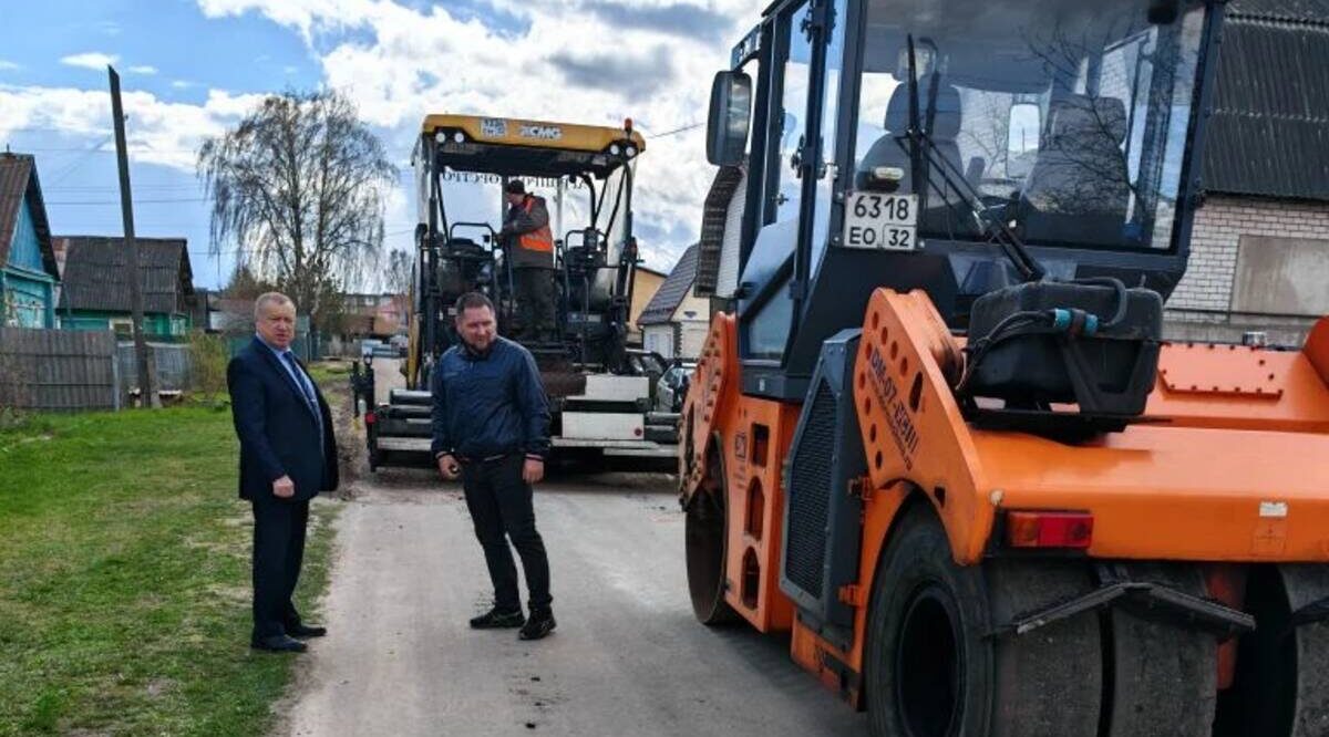 В Жуковке Брянской области завершается капремонт улицы Тельмана