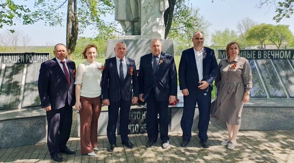 Красногорская делегация посетила белорусскую деревню Хальч