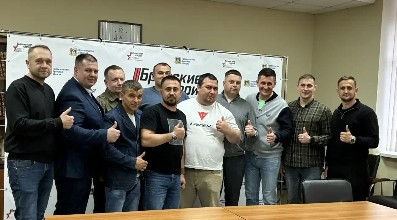 Сенатор Деньгин встретился с участниками проекта «Брянские герои»