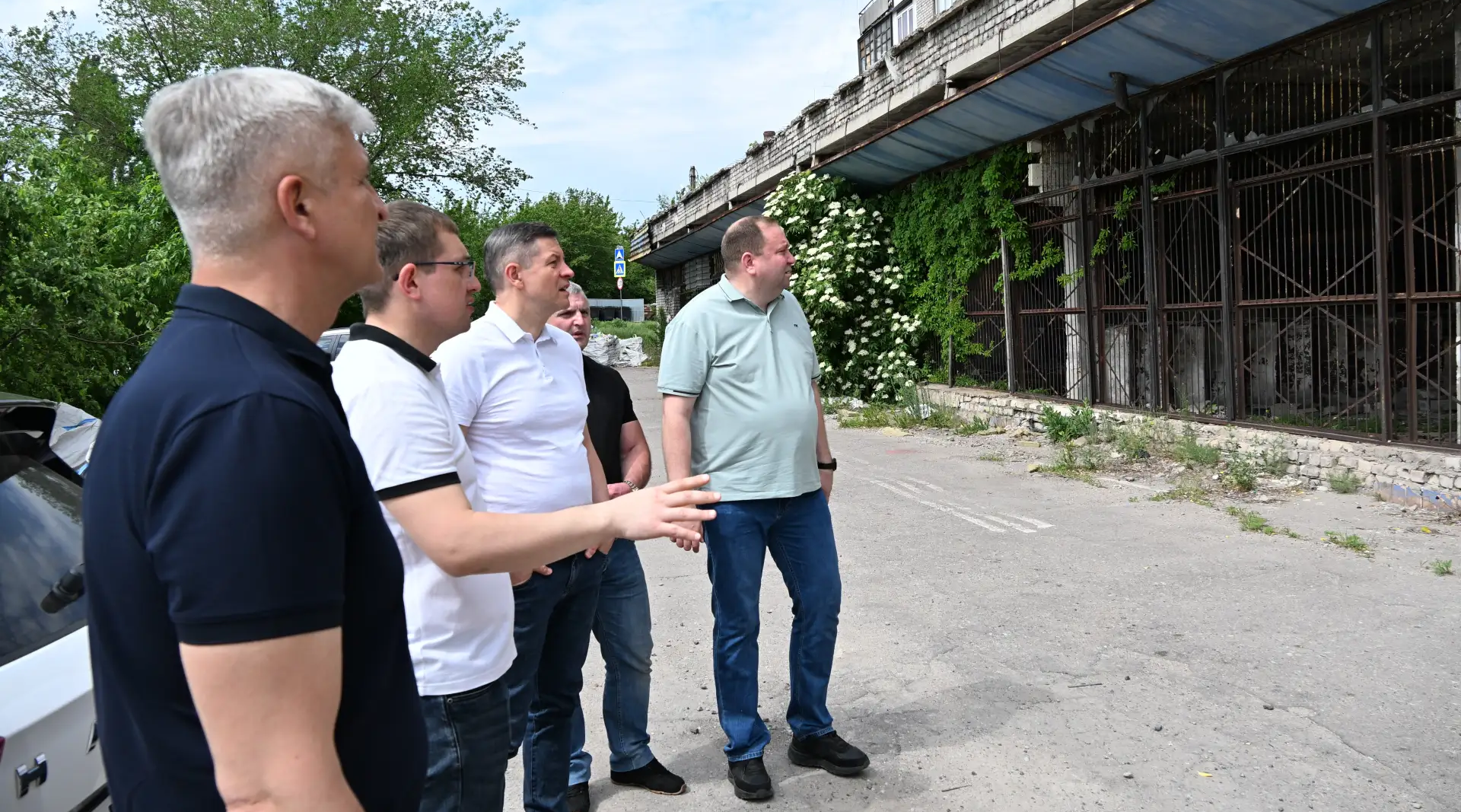 Картодром в Брянке реконструируют брянские строители