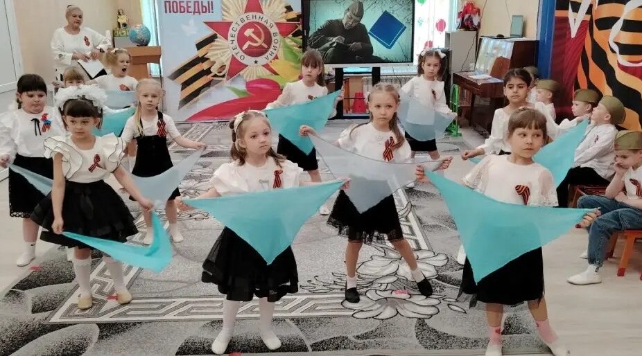 В Погаре накануне 9 мая провели праздник для дошкольников
